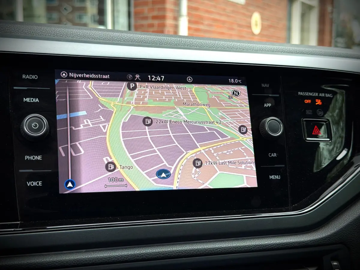 1.0 TSI R-Line | NAVI | CAMERA | LED |