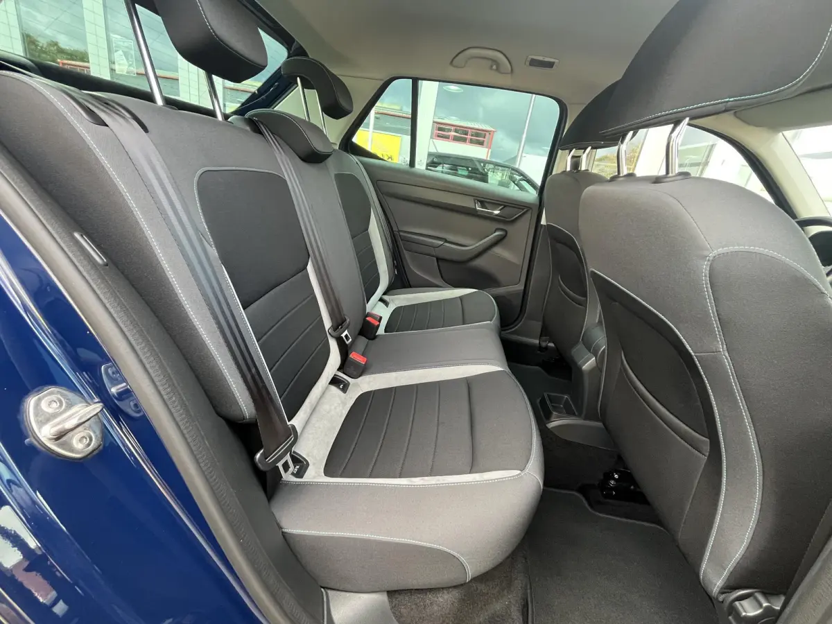 1.2 TSI JOY | DSG | PDC achter | DAB | Stoelverwarming | NAP | Dealeronderhouden auto van 1e eigenaar