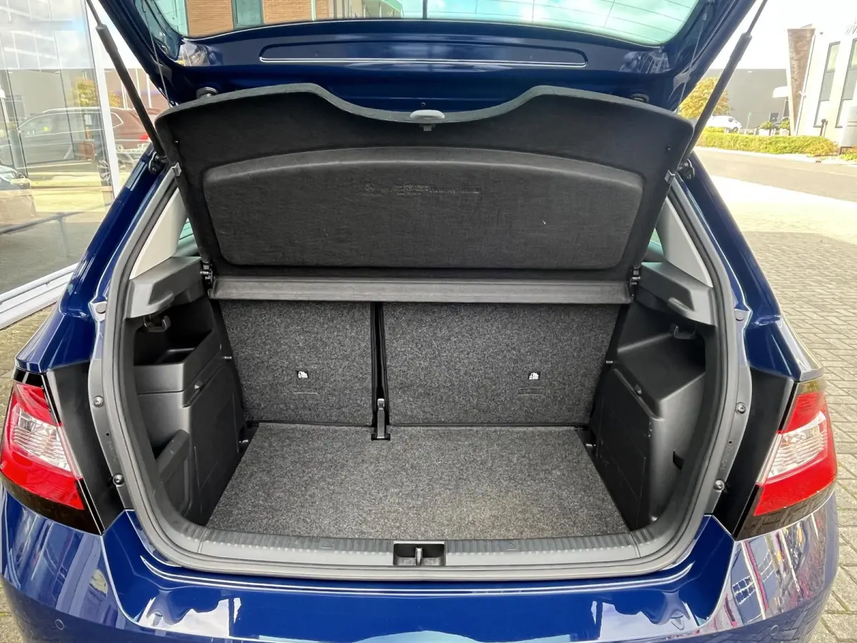 1.2 TSI JOY | DSG | PDC achter | DAB | Stoelverwarming | NAP | Dealeronderhouden auto van 1e eigenaar