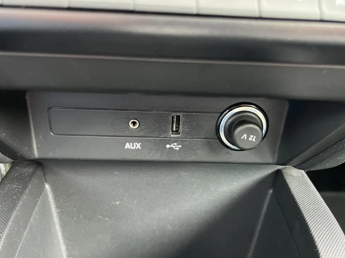 1.2 TSI JOY | DSG | PDC achter | DAB | Stoelverwarming | NAP | Dealeronderhouden auto van 1e eigenaar