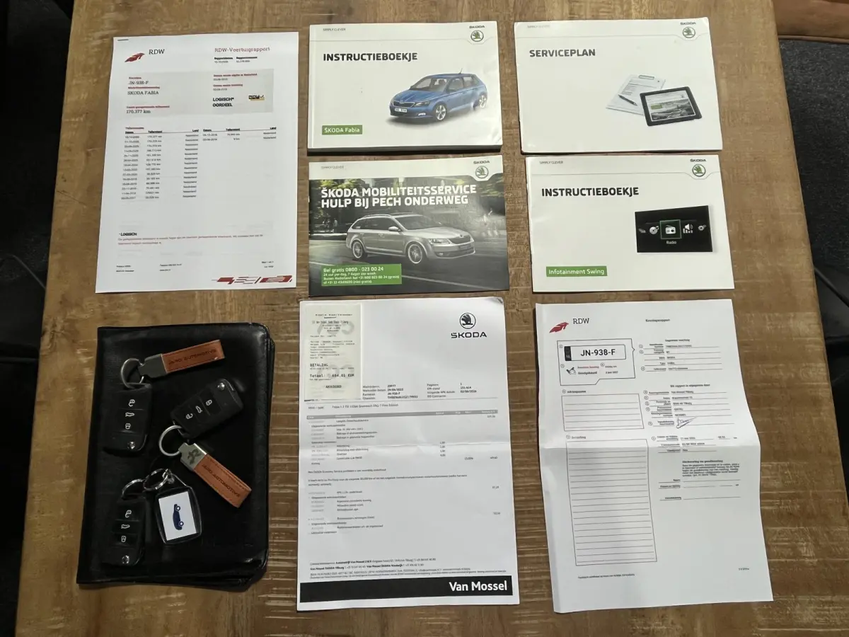 1.2 TSI JOY | DSG | PDC achter | DAB | Stoelverwarming | NAP | Dealeronderhouden auto van 1e eigenaar