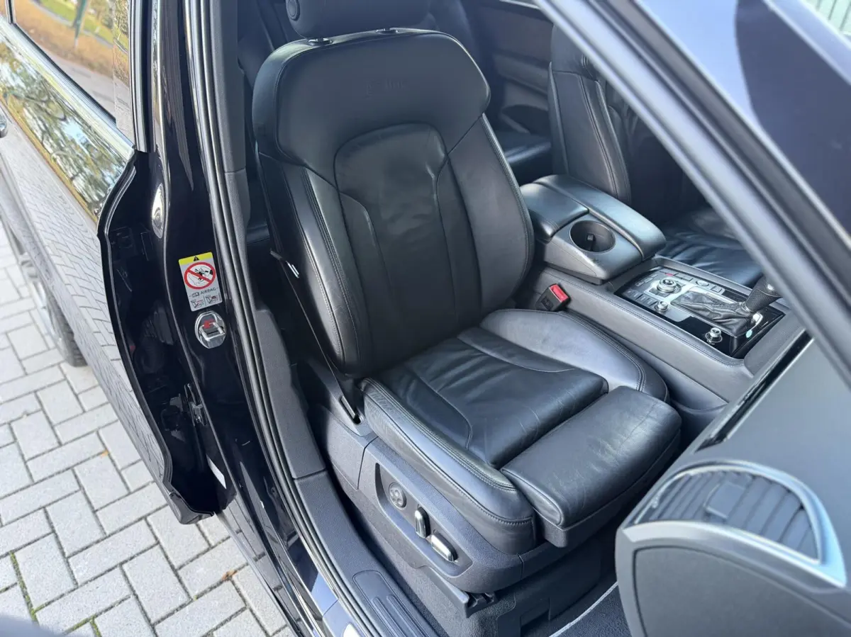 4.2 FSI quattro Pro Line+ 5+2 | V8 | S-LINE | PANORAMADAK | LEDER | LUCHTVERING