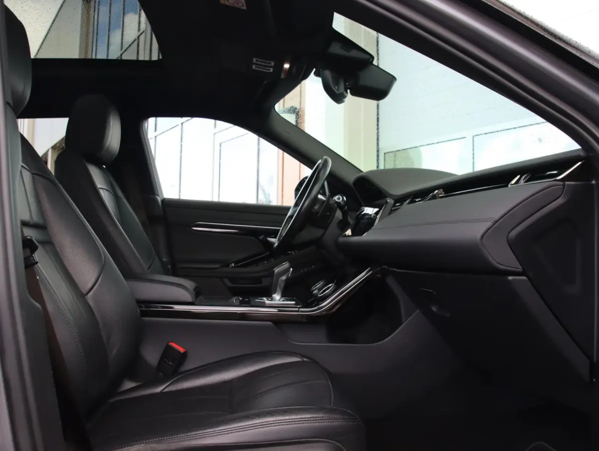 1.5 P300e AWD R-Dynamic | SOH 96%