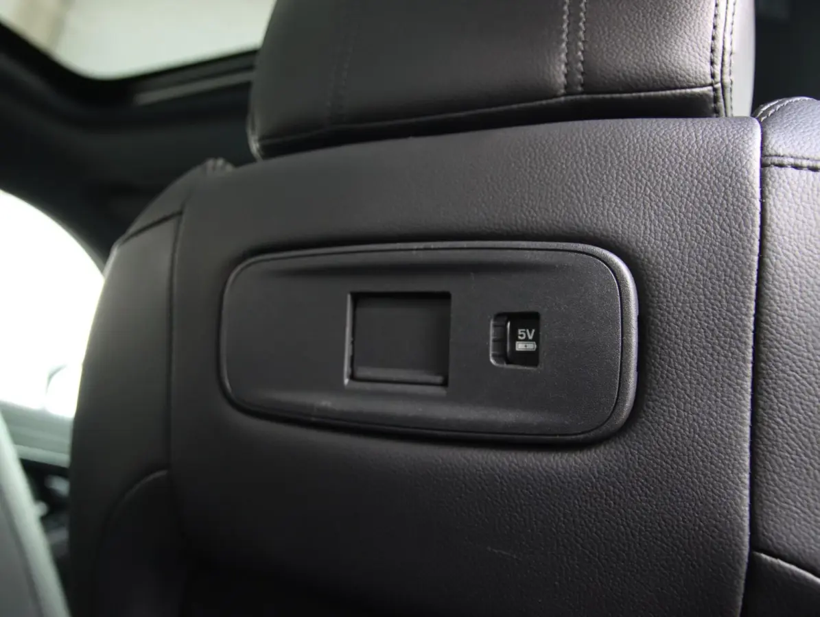 1.5 P300e AWD R-Dynamic | SOH 96%