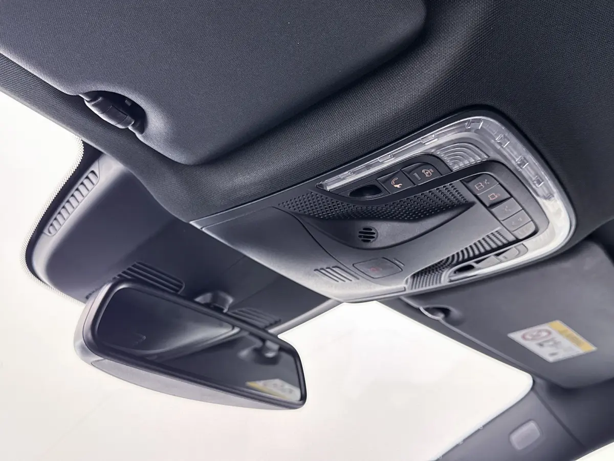 250d 4-MATIC DC Extra Lang AMG-line Trekhaak 2000kg Dubbele Cabine Leder