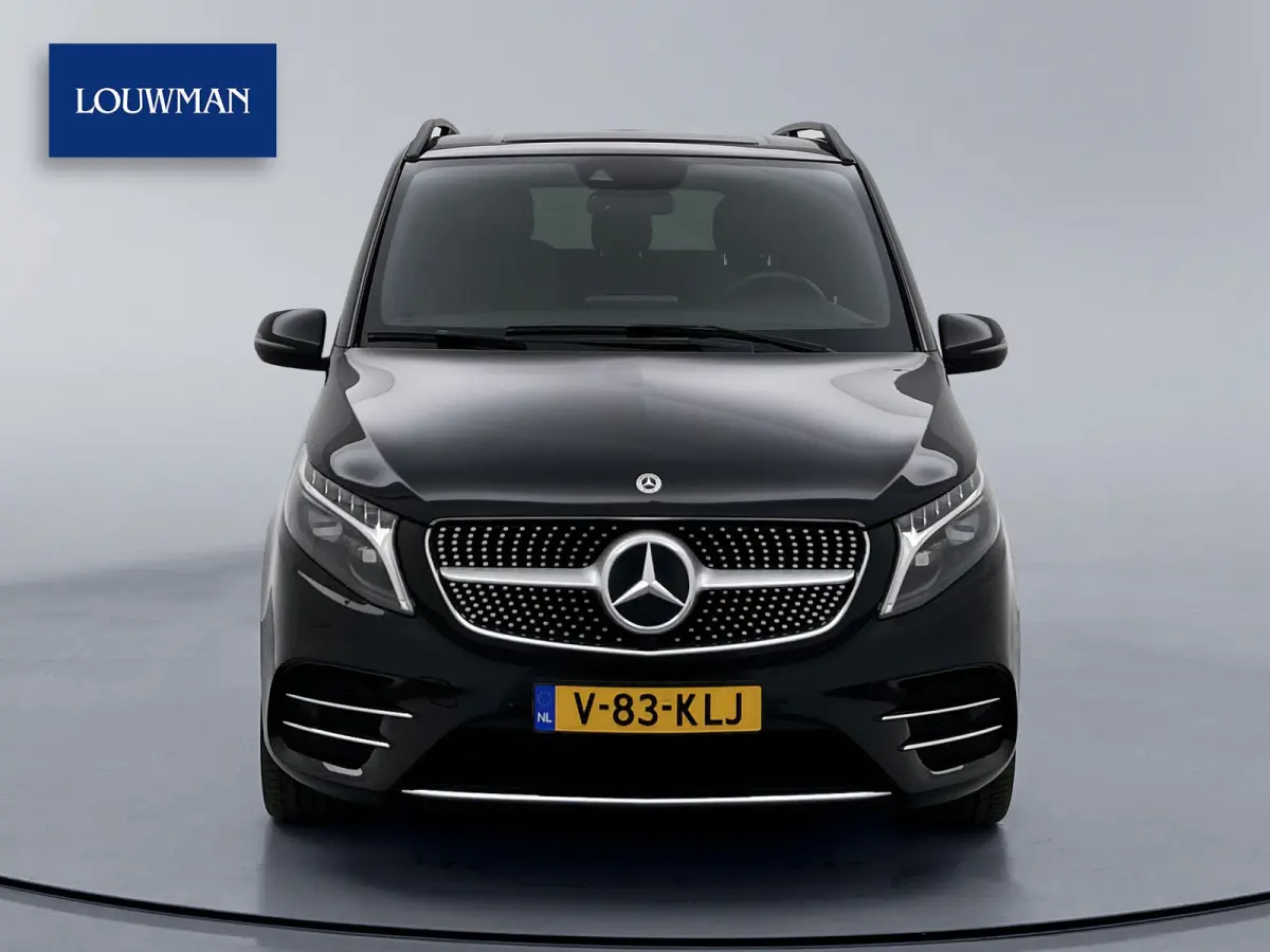 250d 4-MATIC DC Extra Lang AMG-line Trekhaak 2000kg Dubbele Cabine Leder