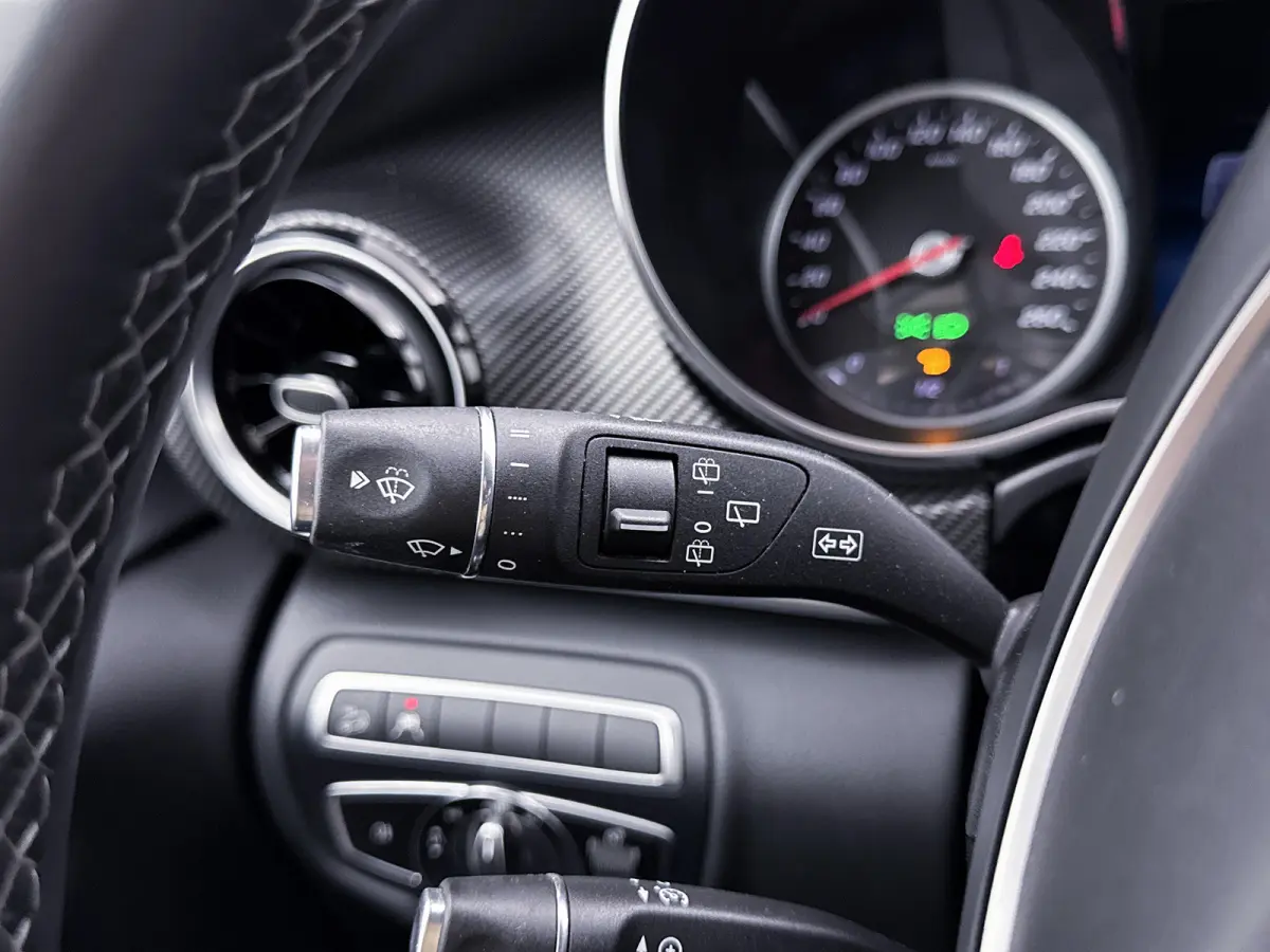 250d 4-MATIC DC Extra Lang AMG-line Trekhaak 2000kg Dubbele Cabine Leder