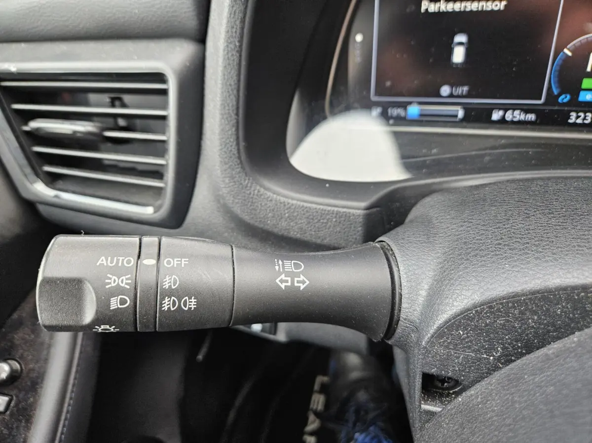 e+ Tekna 62 kWh LONG RANGE 33000 km NAP!