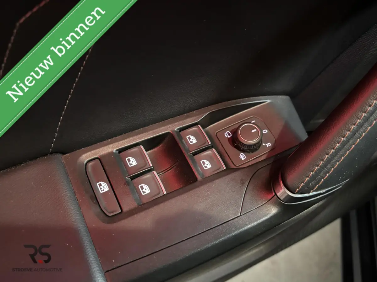 Edition | Navi | LED | Virtual | ACC | DAB | Keyless | Alcantara | Stoel/stuurverw | Sfeerv |