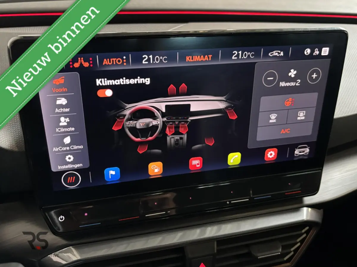 Edition | Navi | LED | Virtual | ACC | DAB | Keyless | Alcantara | Stoel/stuurverw | Sfeerv |