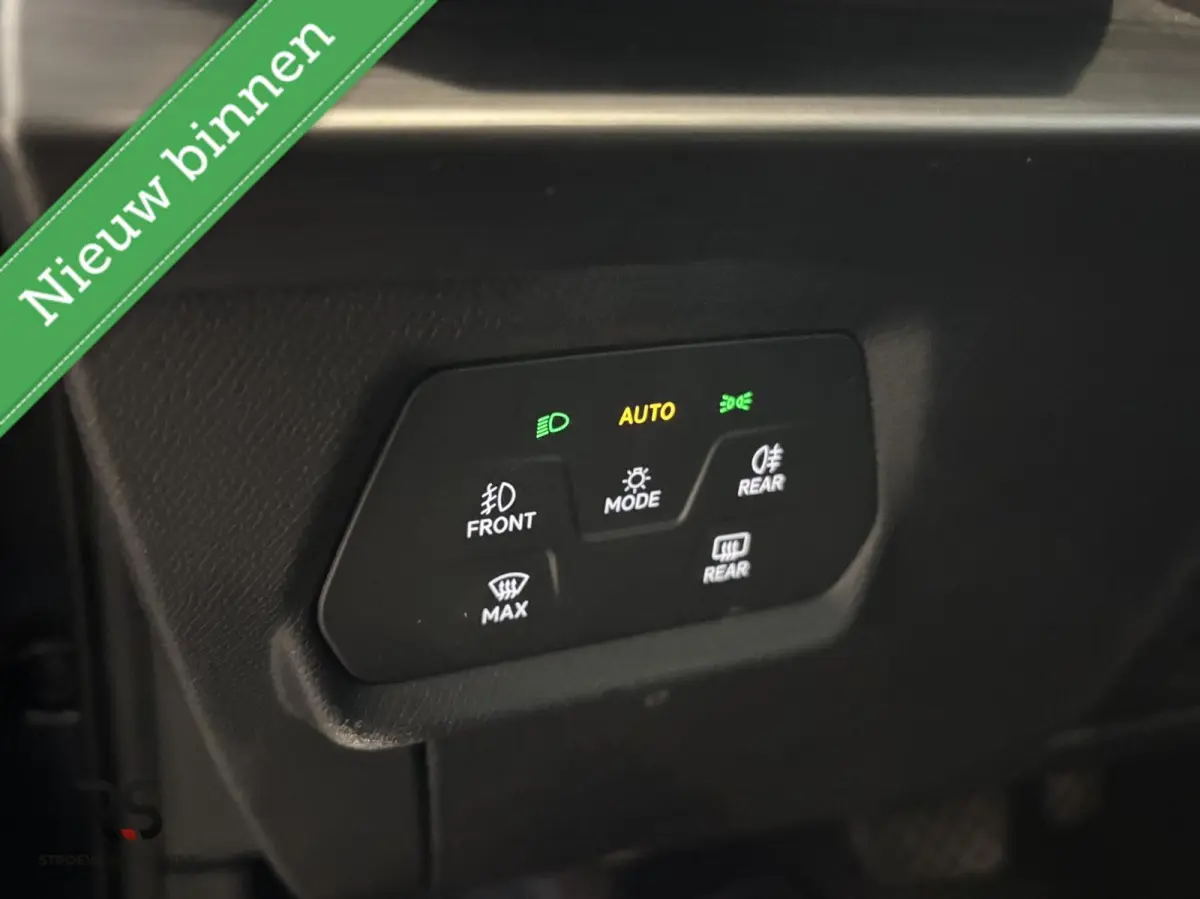 Edition | Navi | LED | Virtual | ACC | DAB | Keyless | Alcantara | Stoel/stuurverw | Sfeerv |