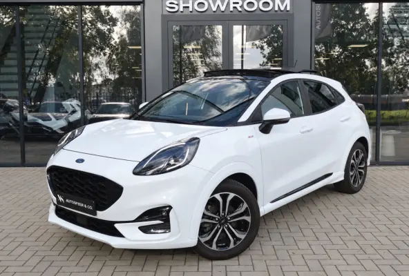 1.0 EcoBoost ST-Line PANO CAM CARPLAY