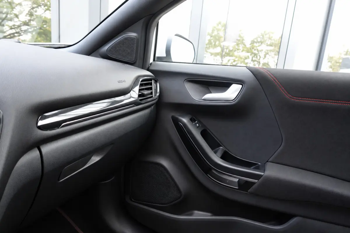 1.0 EcoBoost ST-Line PANO CAM CARPLAY