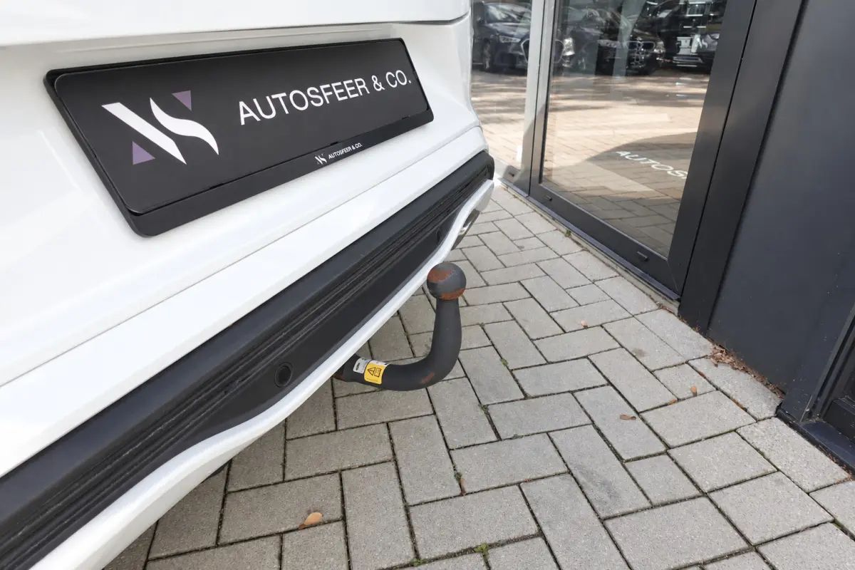 1.0 EcoBoost ST-Line PANO CAM CARPLAY