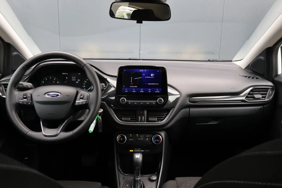 1.0 EcoBoost Titanium Automaat | 125pk | Apple Carplay / Android Auto | 17 Inch | DAB+ radio | Cruise Control