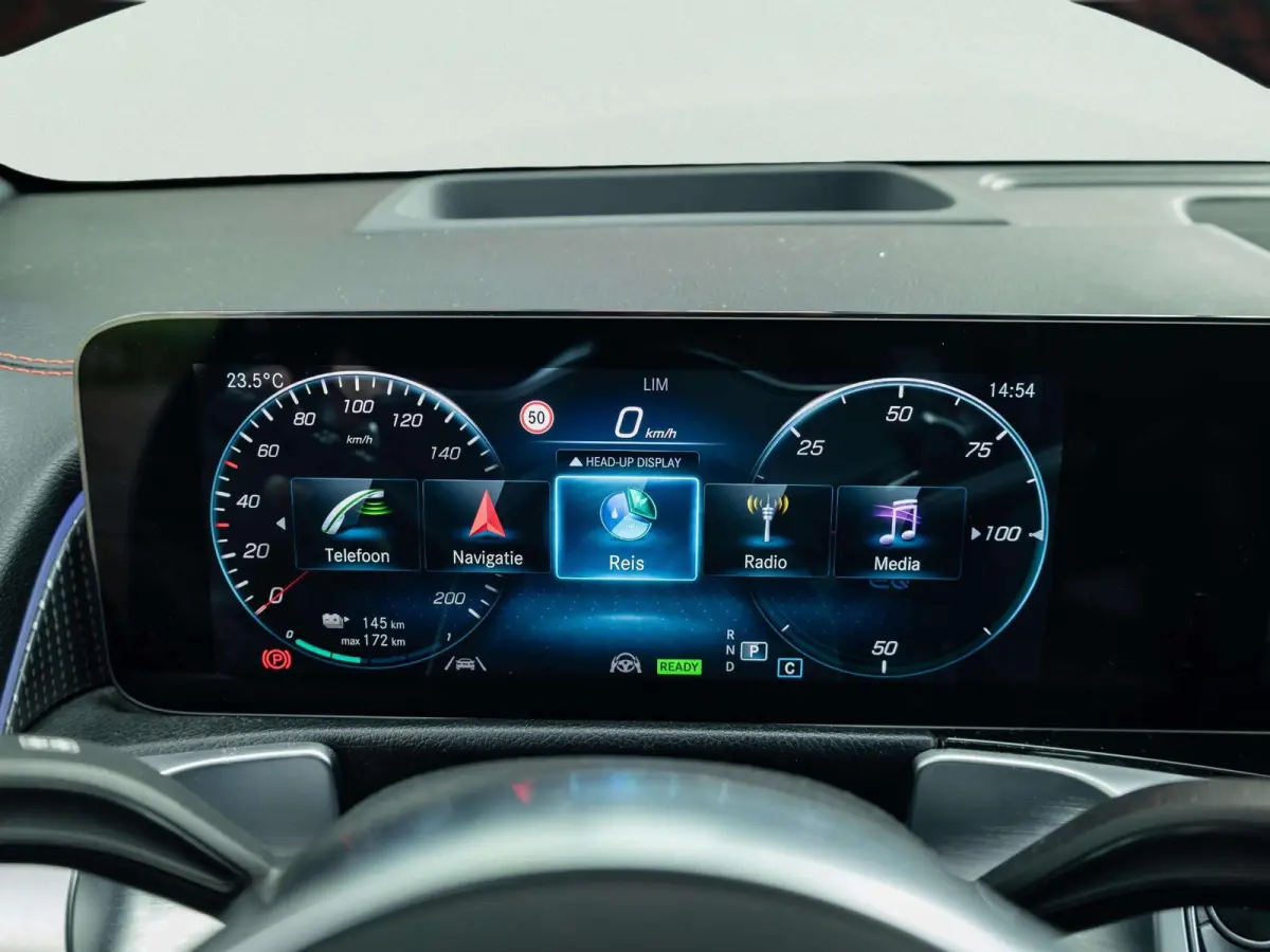 300 4MATIC AMG Line 7p. 67 kWh | Panorama dak