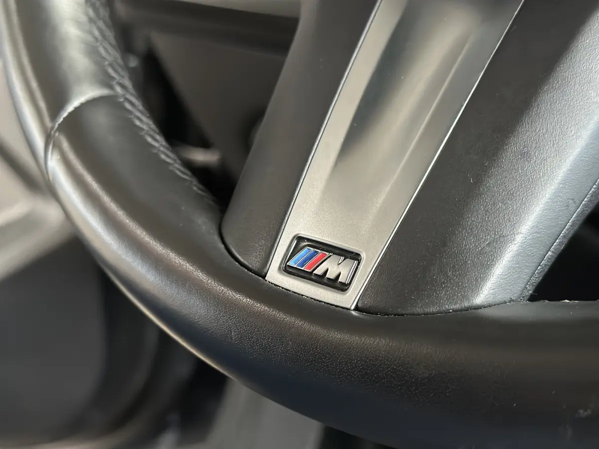 118i AUT M-SPORT | PANODAK | M-Seat | Alcantara | NL-Auto | LED |