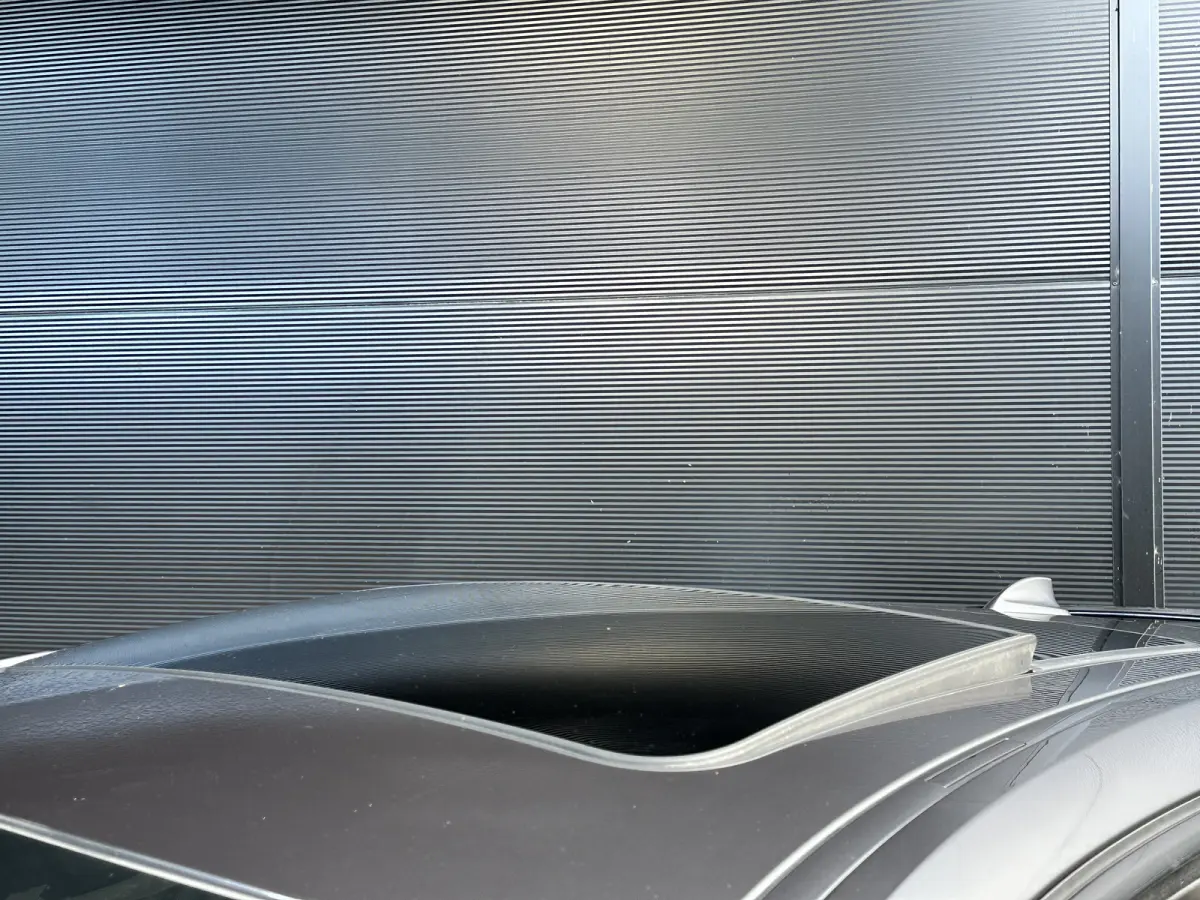 118i AUT M-SPORT | PANODAK | M-Seat | Alcantara | NL-Auto | LED |