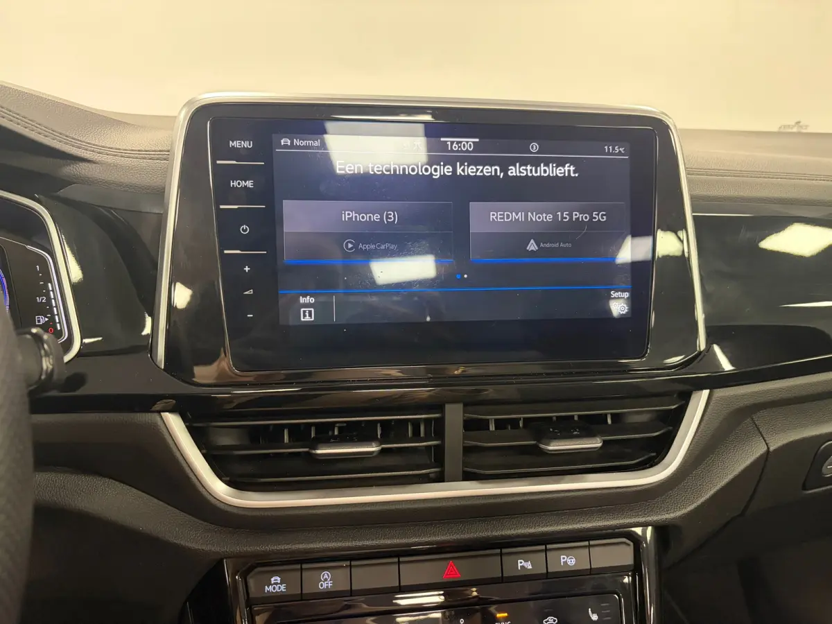 1.5 TSI R-Line*Winterpakket*Apple/ Anroid*PDC*LED*Navi*Camera*