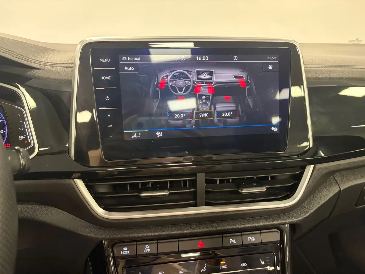 1.5 TSI R-Line*Winterpakket*Apple/ Anroid*PDC*LED*Navi*Camera*