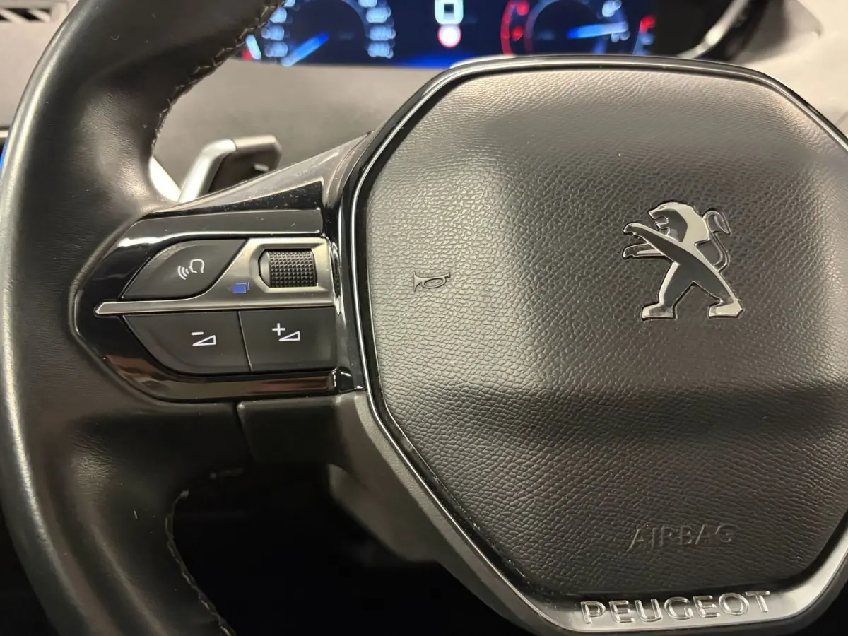 1.2 PureTech Allure*Automaat*Leder*Electr-Klep*Cruise-Control*Xenon*