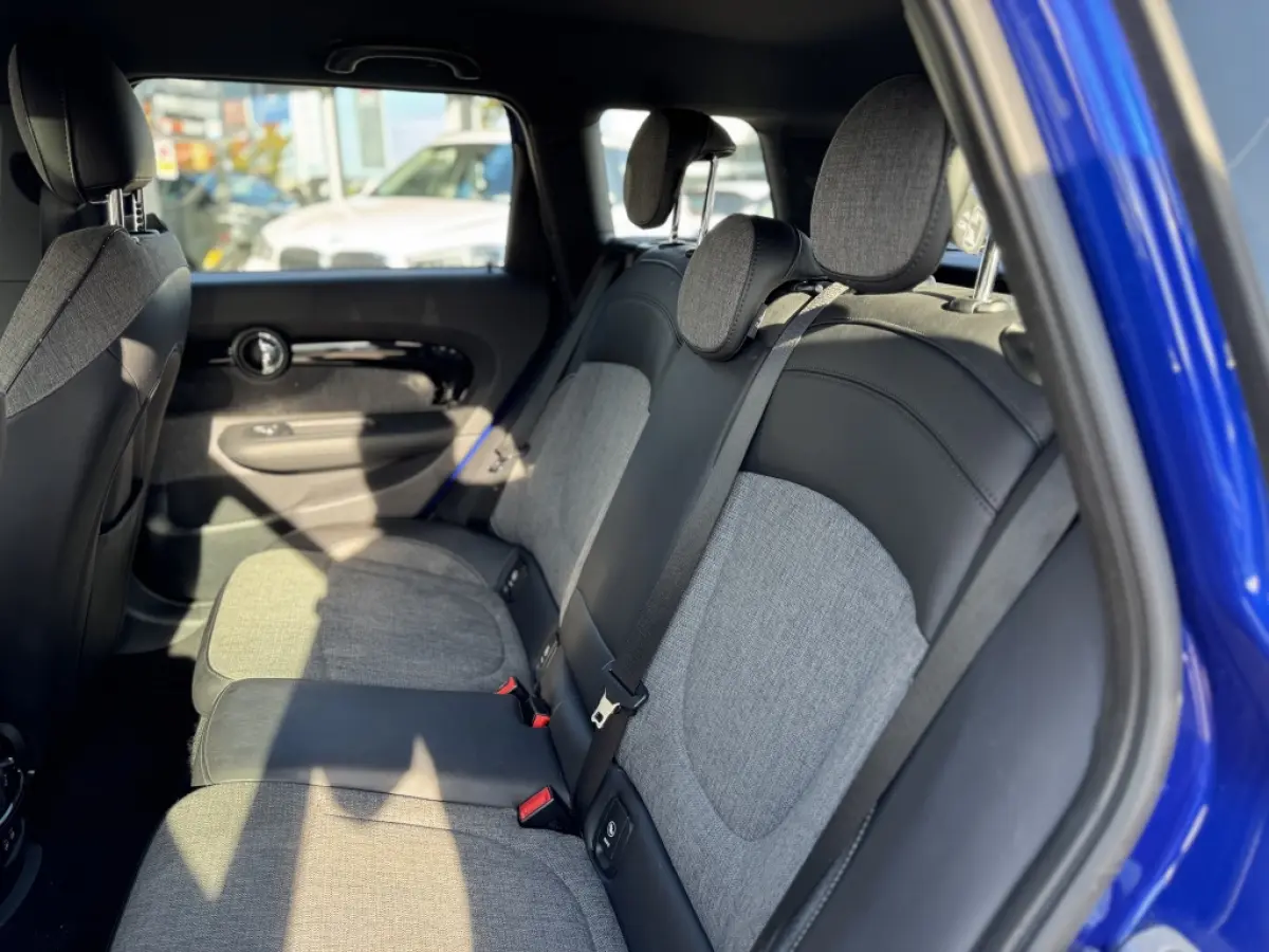 1.5 Cooper Business Edition | HUD | Cruise | Climate