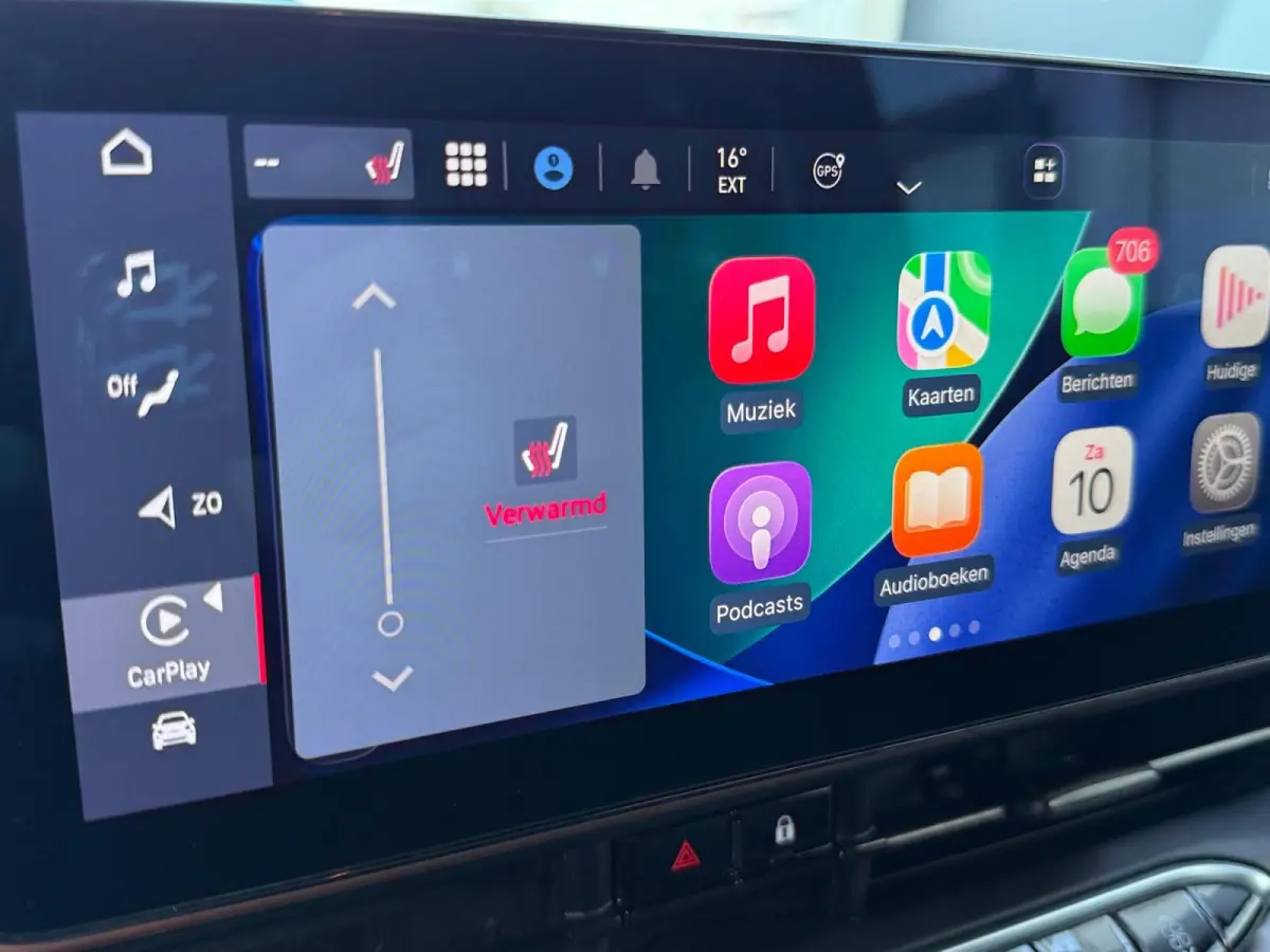 Icon 42 kWh | Keyless | Stoelverwarming | Camera | Lane Assist | Adaptive Cruise | Apple Carplay | Android Auto | LED | Lichtmetalen velgen | 1 Jaar Bovag Garantie