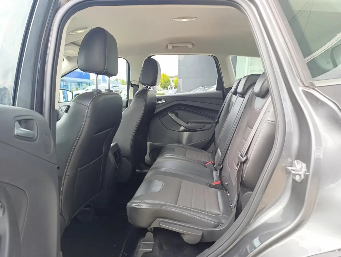 1.5 EcoBoost Titanium | 1e-eigenaar | 1800kg trekgewicht | Trekhaak | Elek. Achterklep | Stoel/voorruitverwarming | Camera | Sony-audio
