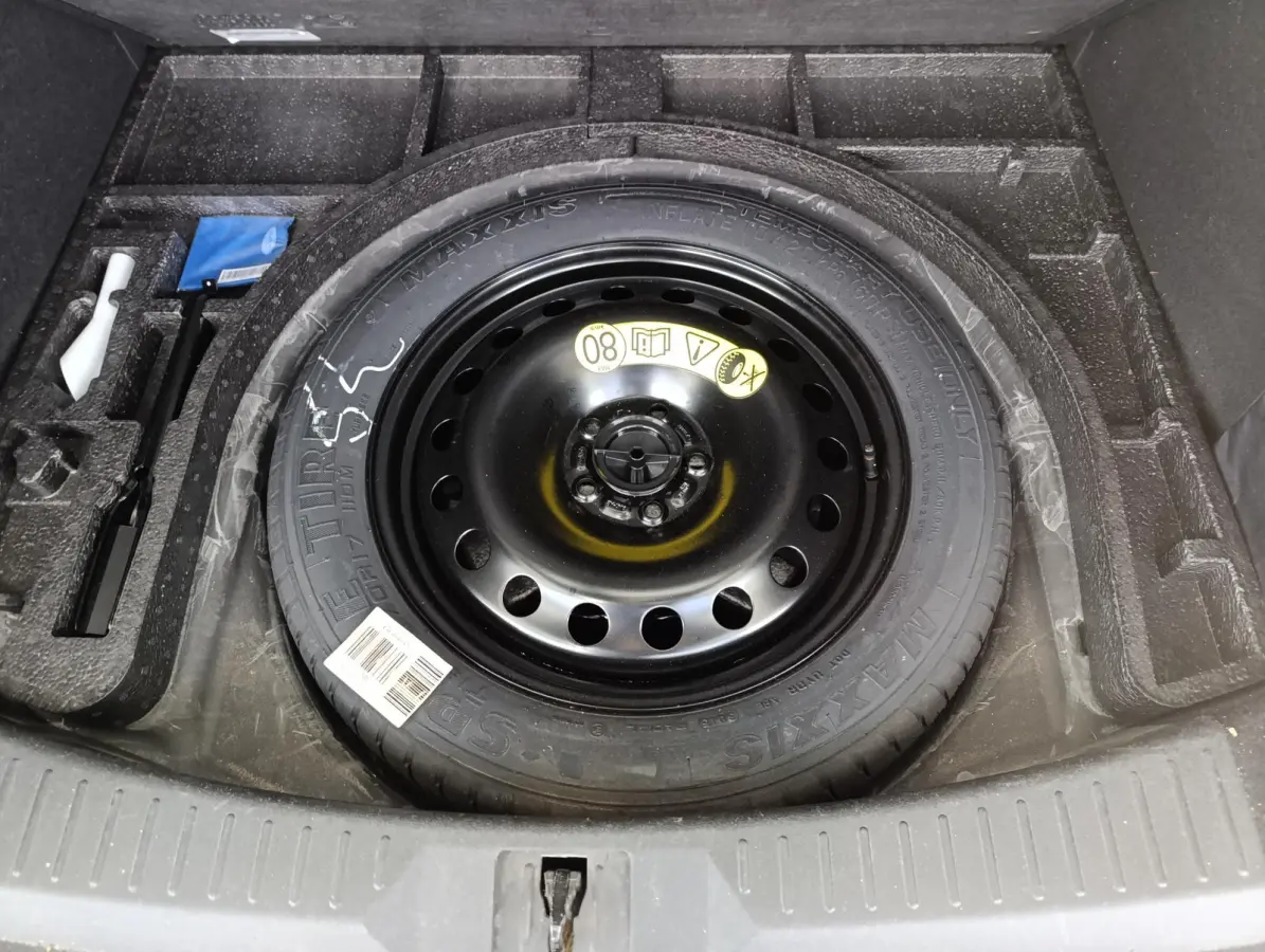 1.5 EcoBoost Titanium | 1e-eigenaar | 1800kg trekgewicht | Trekhaak | Elek. Achterklep | Stoel/voorruitverwarming | Camera | Sony-audio