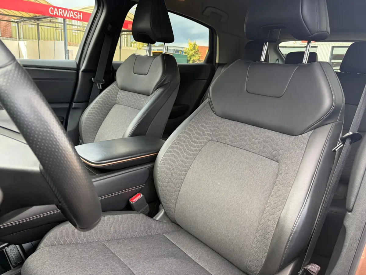 Advance 66 kWh|Rijklaar prijs|360 camera|Elek. stoelen|Stoel/stuur verw.|CarPlay|
