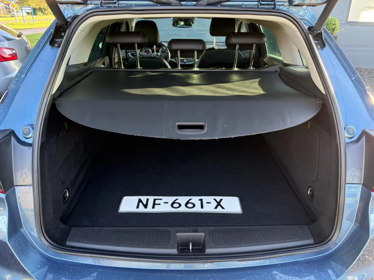 1.0 Innovation ✓1e Eigenaar✓Camera✓Trekhaak✓Carplay✓Navi✓Halfleder✓105pk✓Pdc V+A✓Recent beurt gehad✓Clima✓Cruise✓Rijstrooksensor✓N.A.P✓Apk tot 10-2027