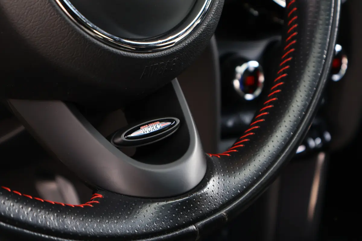 1.5 Cooper JCW Automaat | John Cooper Works trim | Pano | Stoelverwarming | Sportstoelen