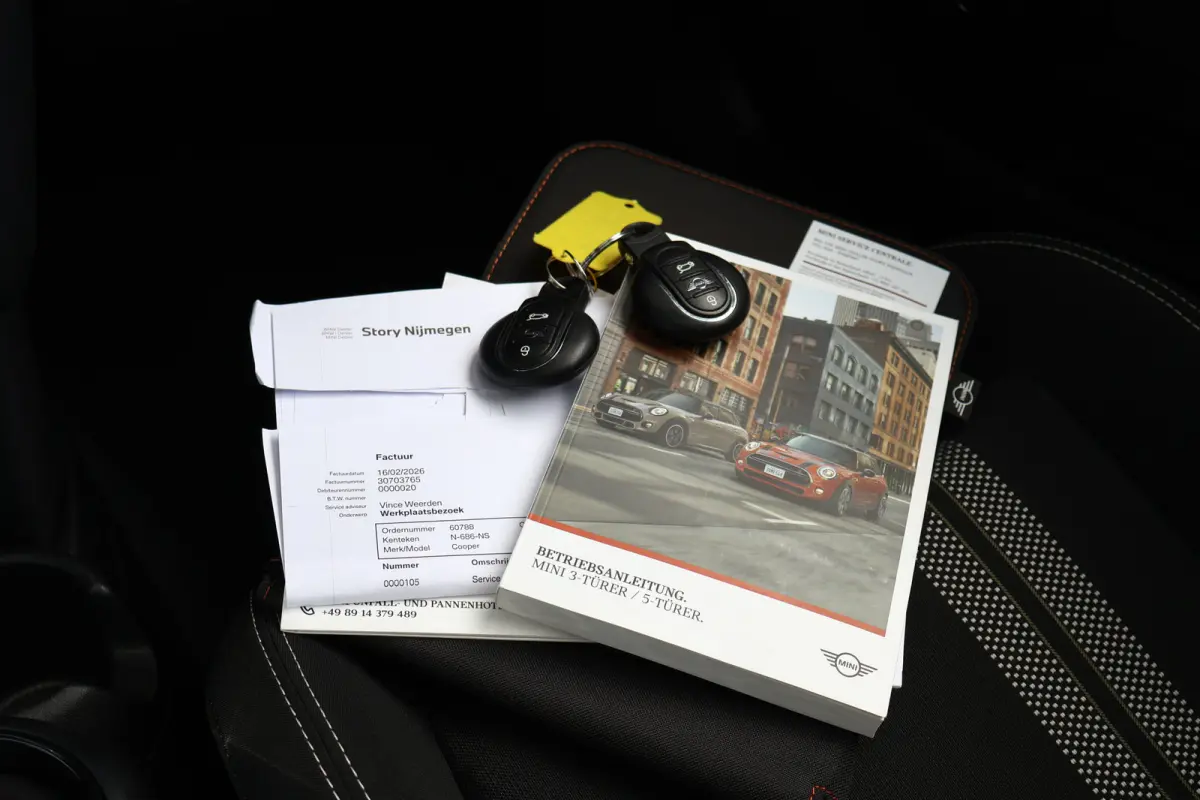 1.5 Cooper JCW Automaat | John Cooper Works trim | Pano | Stoelverwarming | Sportstoelen