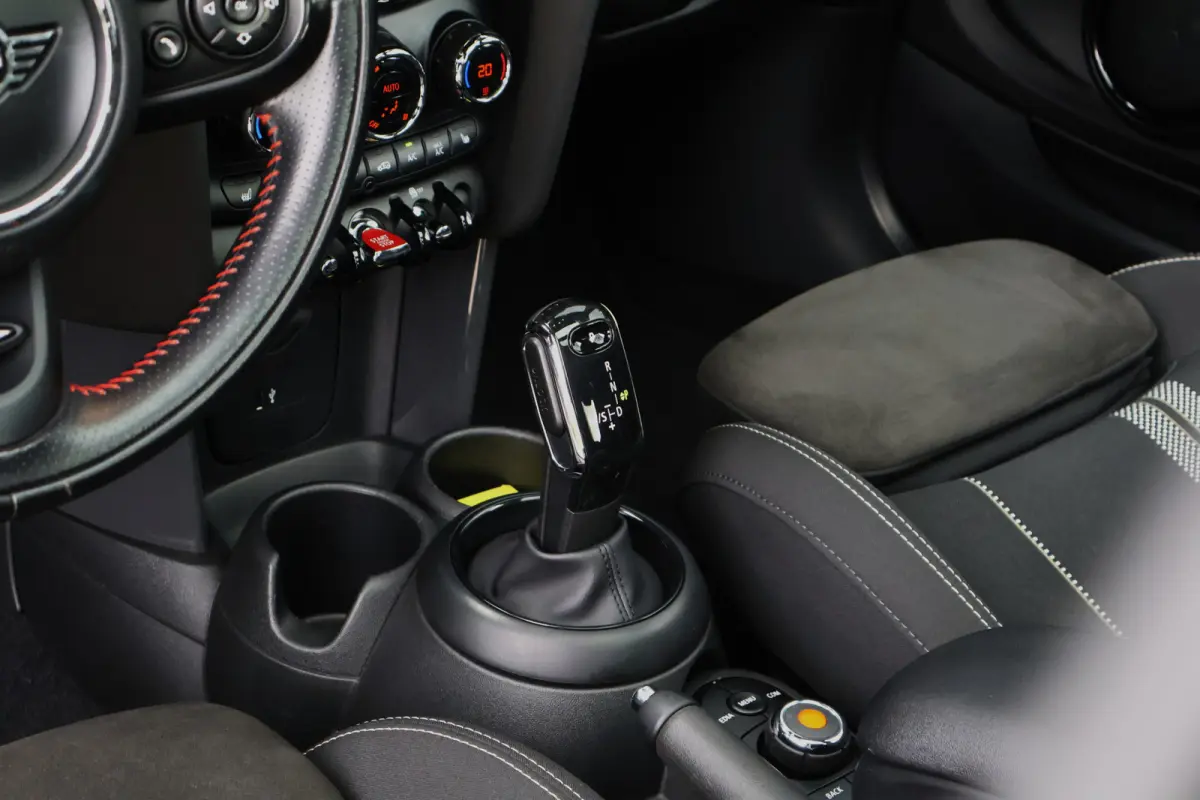 1.5 Cooper JCW Automaat | John Cooper Works trim | Pano | Stoelverwarming | Sportstoelen