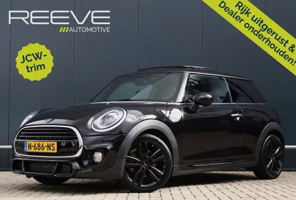 1.5 Cooper JCW Automaat | John Cooper Works trim | Pano | Stoelverwarming | Sportstoelen