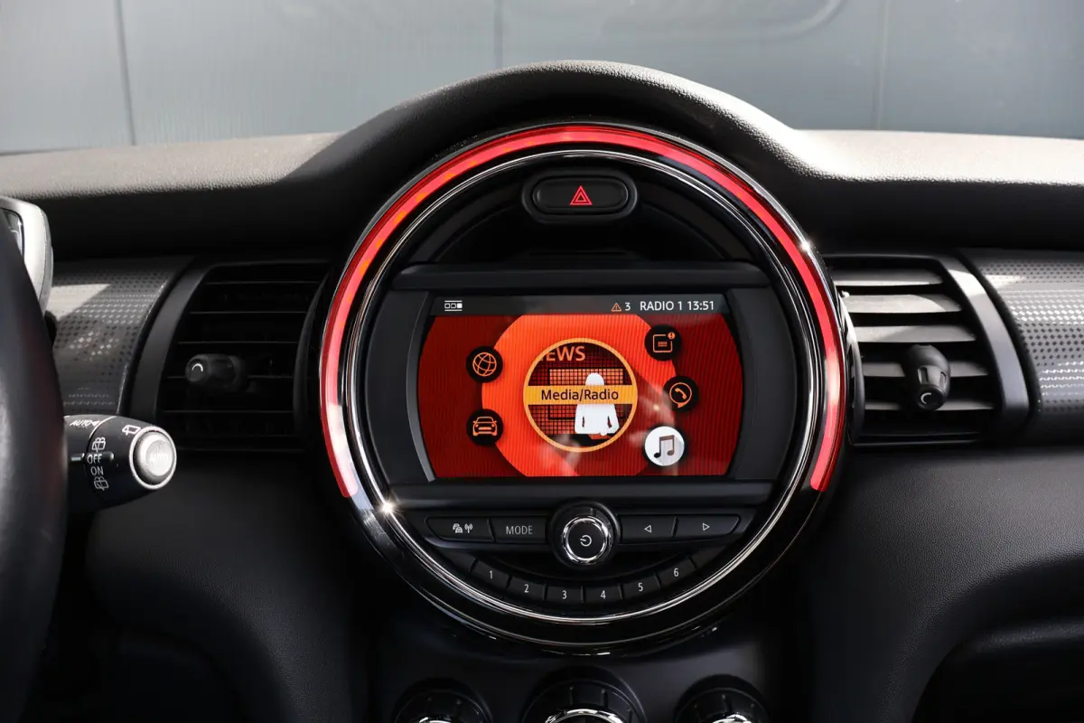 1.5 Cooper JCW Automaat | John Cooper Works trim | Pano | Stoelverwarming | Sportstoelen