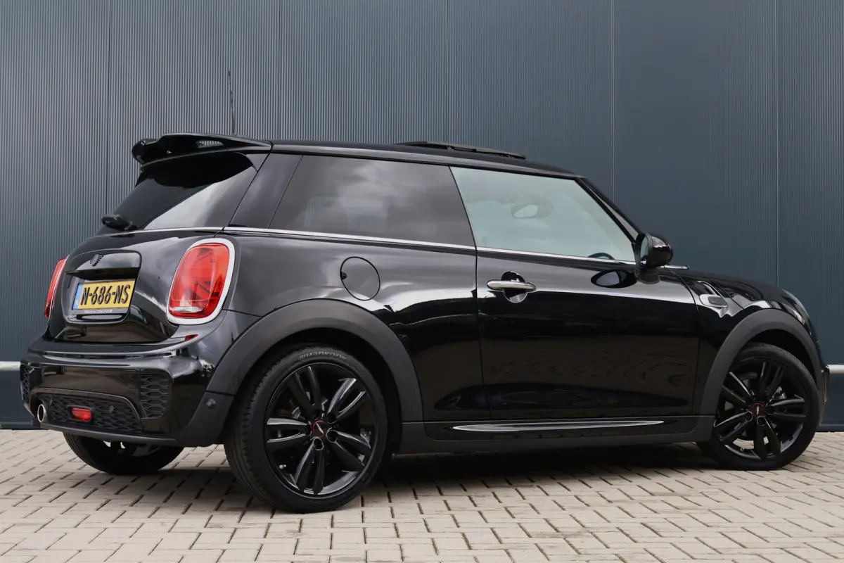 1.5 Cooper JCW Automaat | John Cooper Works trim | Pano | Stoelverwarming | Sportstoelen