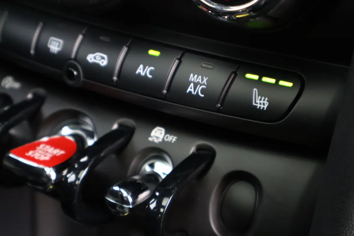 1.5 Cooper JCW Automaat | John Cooper Works trim | Pano | Stoelverwarming | Sportstoelen