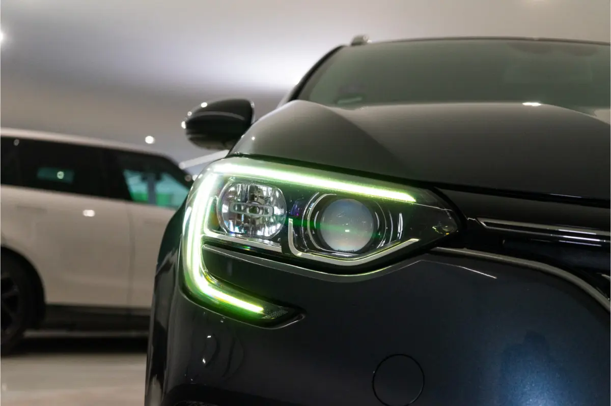 1.3 TCe Bose 141PK NL AUTO+NAP | Trekhaak | Camera&Aut. Inparkeren | Blind Spot | Titanium Grey