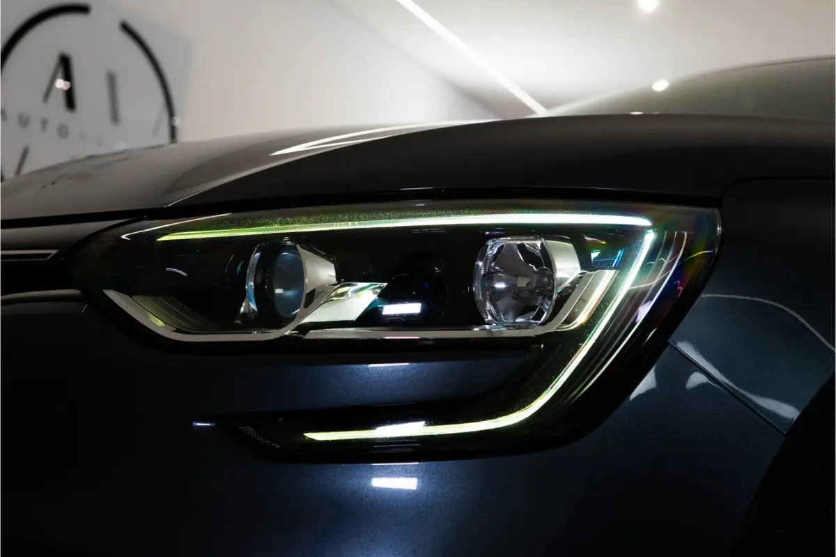 1.3 TCe Bose 141PK NL AUTO+NAP | Trekhaak | Camera&Aut. Inparkeren | Blind Spot | Titanium Grey