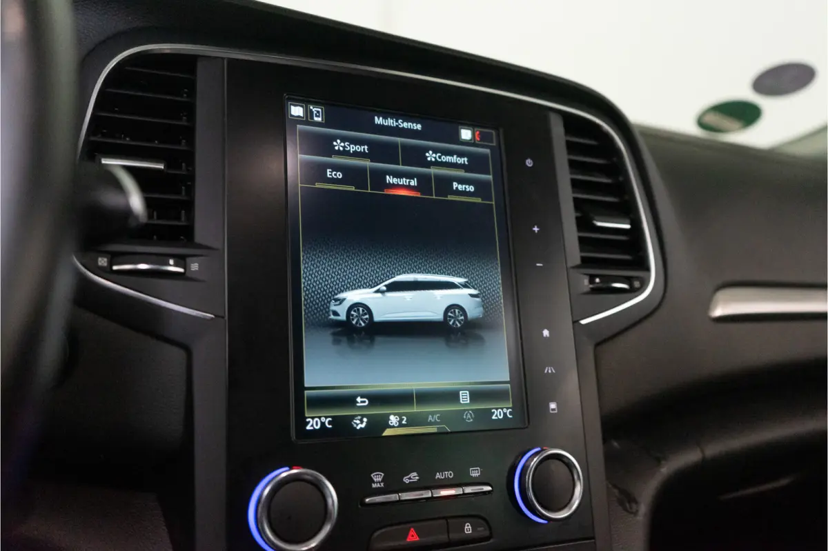 1.3 TCe Bose 141PK NL AUTO+NAP | Trekhaak | Camera&Aut. Inparkeren | Blind Spot | Titanium Grey