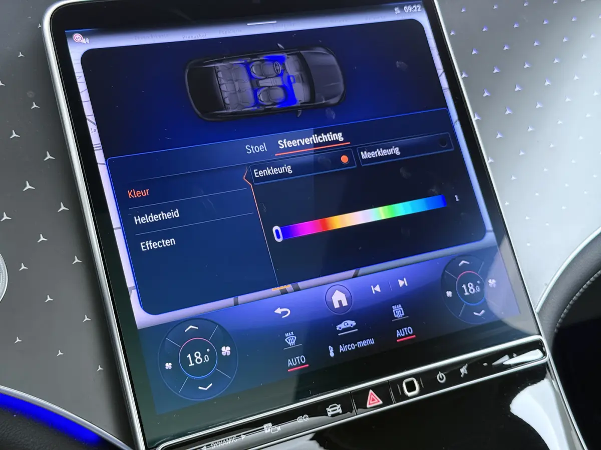 EQE SUV 300 AMG Line 91 kWh | Airmatic Achteras Pano Trekhaak Burmester Ventilatie 4x Stoelverwarming