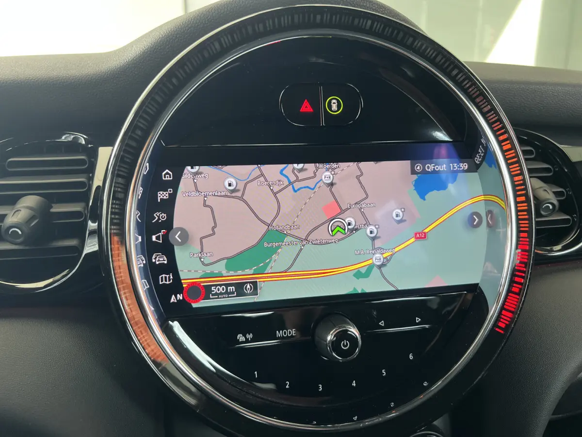1.5 Cooper Camden Go Edition | AUTOMAAT | LEDER | CAMERA | CARPLAY | NAVI | CRUISE CONTROL | STOELVERWARMING | PDC | CLIMATE CONTROL | LMV 17'' | KEYLESS | LED | DAB | BLUETOOTH