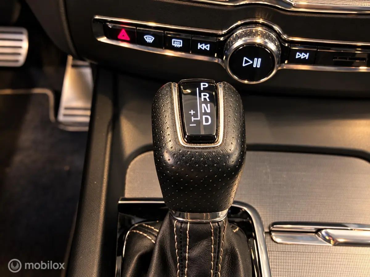 2.0 T6 AWD Inscription | B&W | 360 | HUD | PANO |