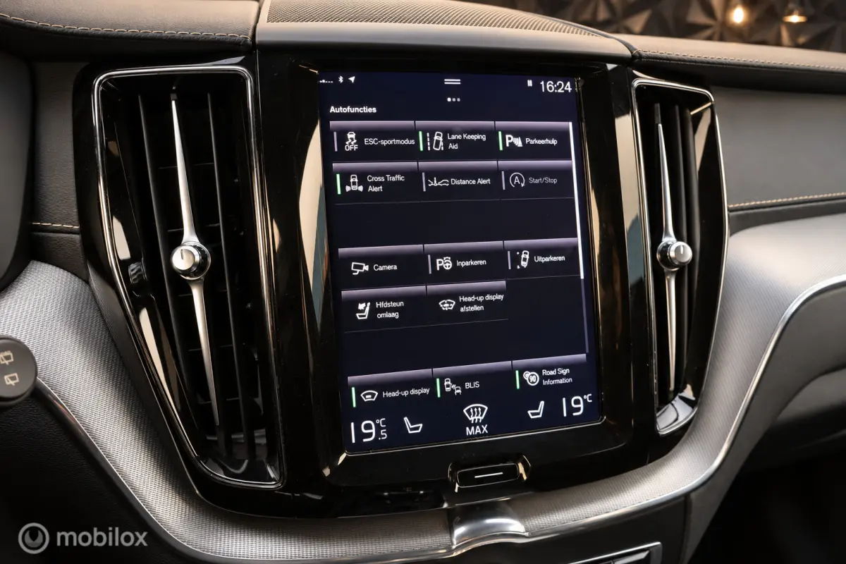 2.0 T6 AWD Inscription | B&W | 360 | HUD | PANO |