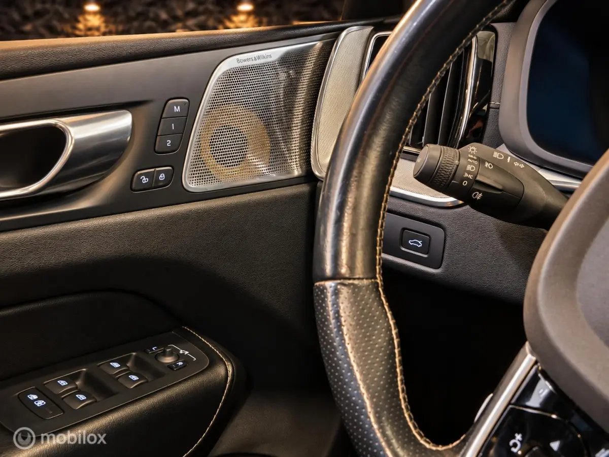 2.0 T6 AWD Inscription | B&W | 360 | HUD | PANO |