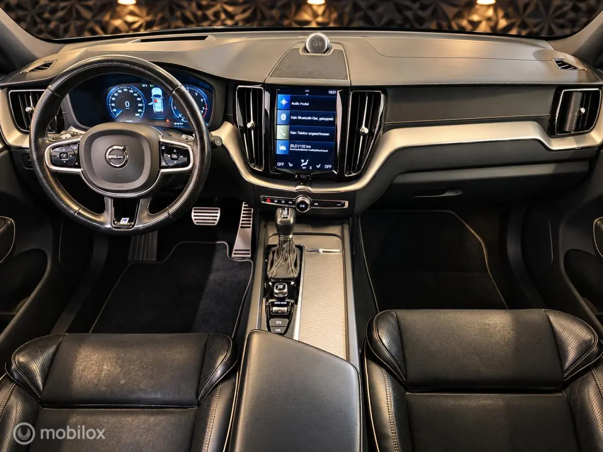 2.0 T6 AWD Inscription | B&W | 360 | HUD | PANO |