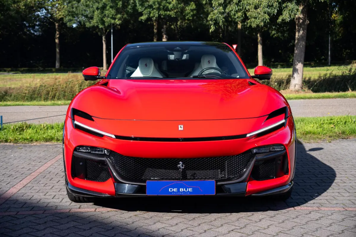 6.5 V12|Daytona|Rosso Corsa|Carbon In & Exterieur|Lift|360 Camera|Passenger Display|Matrix LED|BTW