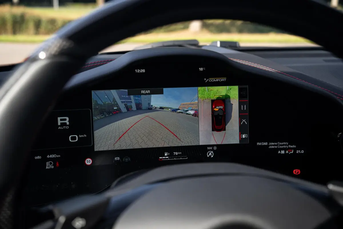 6.5 V12|Daytona|Rosso Corsa|Carbon In & Exterieur|Lift|360 Camera|Passenger Display|Matrix LED|BTW