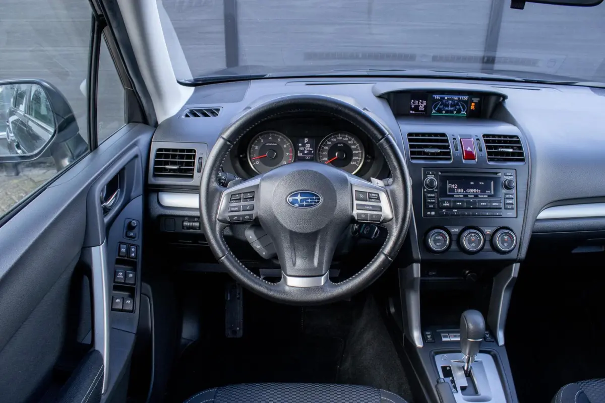 2.0 CVT Luxury | Trekhaak | Cruise control | 1e Eigenaar |